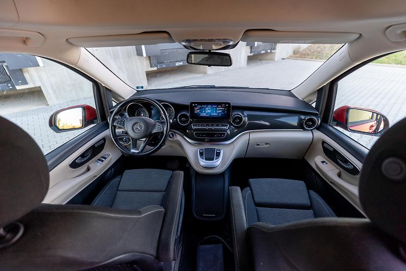Mercedes-Benz Třídy V (2023) V 250 d Marco Polo - fotka 15 z 32