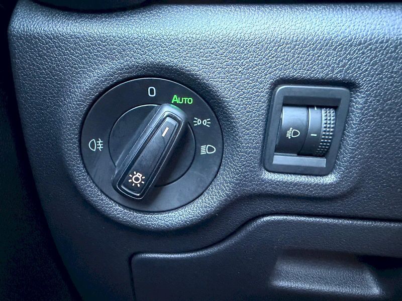 Škoda Fabia (2022) 1.0 MPI 59kW Active - fotka 11 z 35