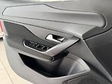 Peugeot 308 1,2PT 130*AT8*STYLE*Distronic - náhled 27