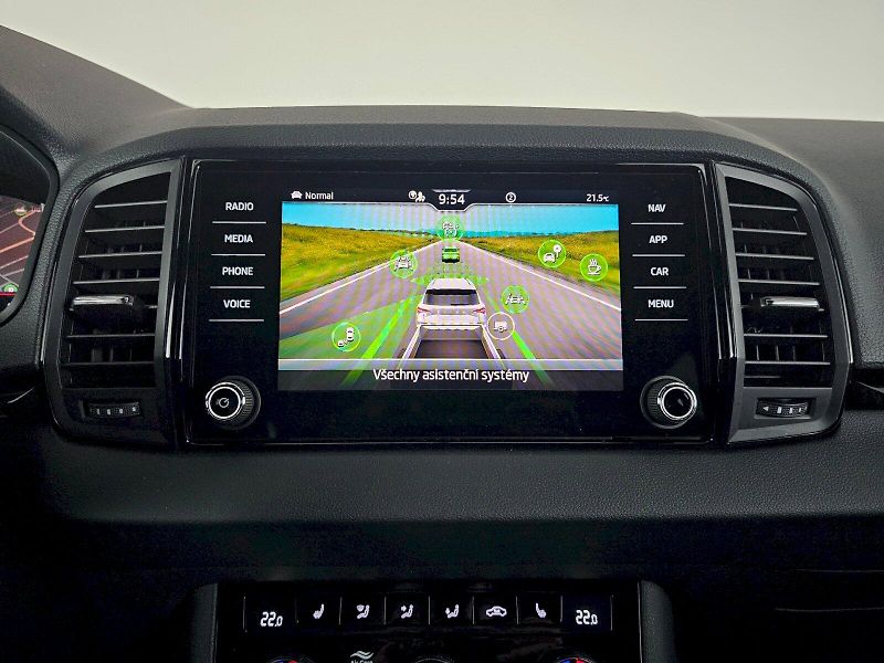 Škoda Karoq (2025) 2.0TSi 140kW 4X4 SPORTLINE TAŽ - fotka 24 z 35