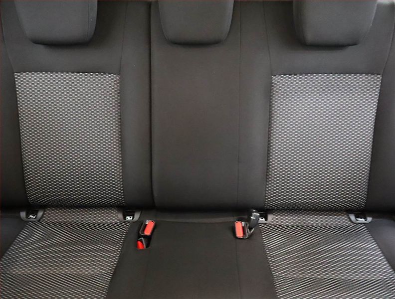 Suzuki Vitara (2021) 1.4 BoosterJet, ČR,1.maj - fotka 10 z 21