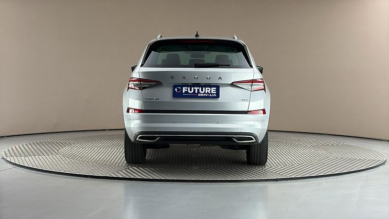Škoda Kodiaq 2.0 TDI DSG 4x4 L&K - fotka 5 z 32