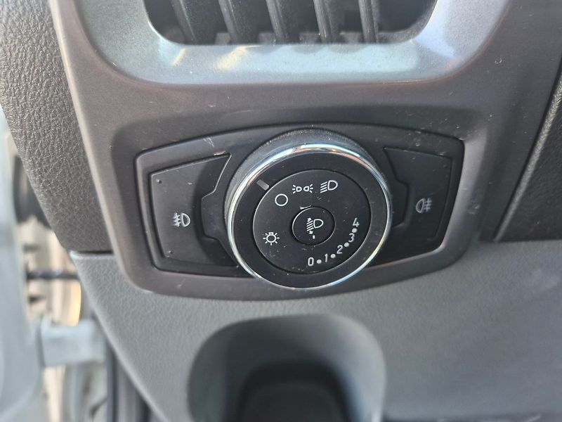 Ford Transit Custom 2,0 TDCi, CZ - fotka 13 z 19