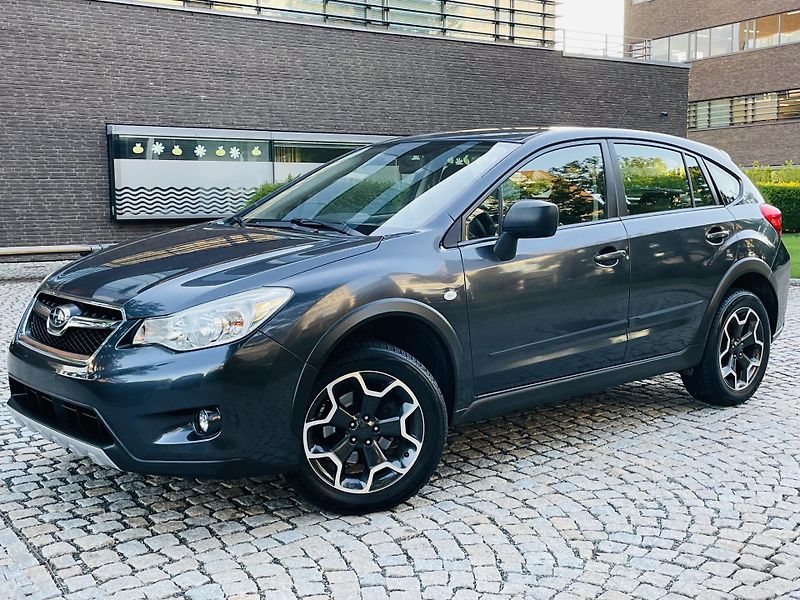 Subaru XV 1.6i 4x4 1MAJ TAŽNÉ SERVISKA - fotka 3 z 36