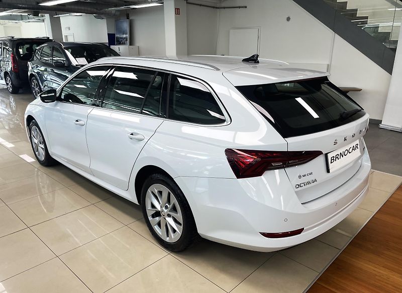 Škoda Octavia 1.5 TGI G-TEC, STYLE, DSG, ČR - fotka 4 z 29