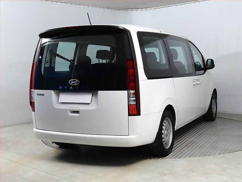 Hyundai Staria (2024) 2.2 CRDi, ČR, 1Maj, DPH - fotka 5 z 15