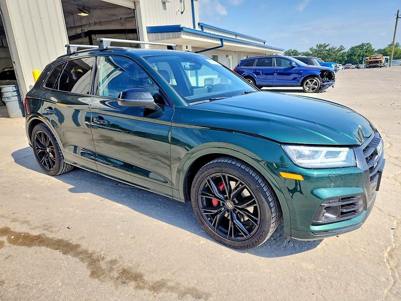 Audi SQ5 (2020) Auto na cestě - fotka 4 z 12