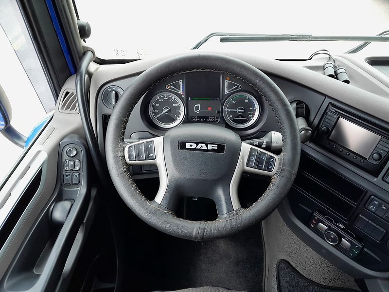 DAF 480 FT SSC LowDeck - fotka 28 z 40