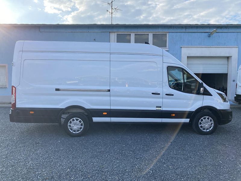 Ford Transit (2024) 2.0TDCi, 350 L4, NAJ.97TIS.KM - fotka 7 z 54