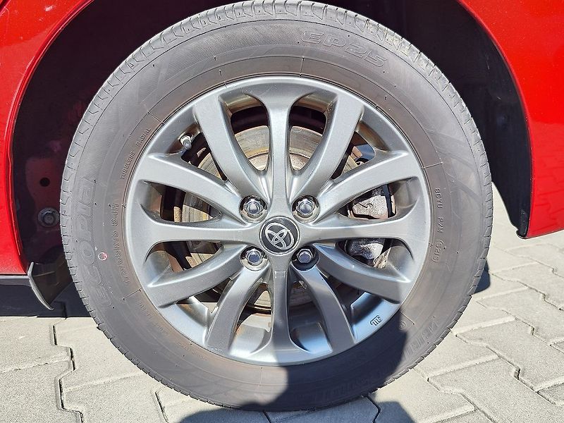 Toyota Yaris 1.33 Dual VVT-i/73kW AT Trend - fotka 25 z 25