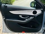 Mercedes-Benz Třídy C 220D MANUÁL VÝHŘEV SENZORY LED - náhled 31