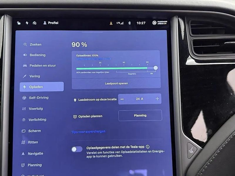 Tesla Model S 100D AWD 386kW MCU2 1.Maj - fotka 8 z 11