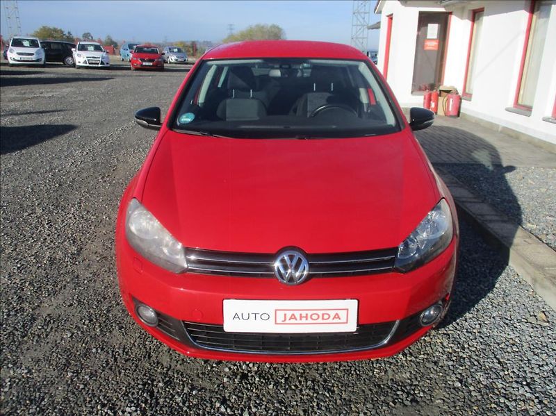 Volkswagen Golf 1,2 TSI, 77kW,servis,aut.klima - fotka 2 z 33