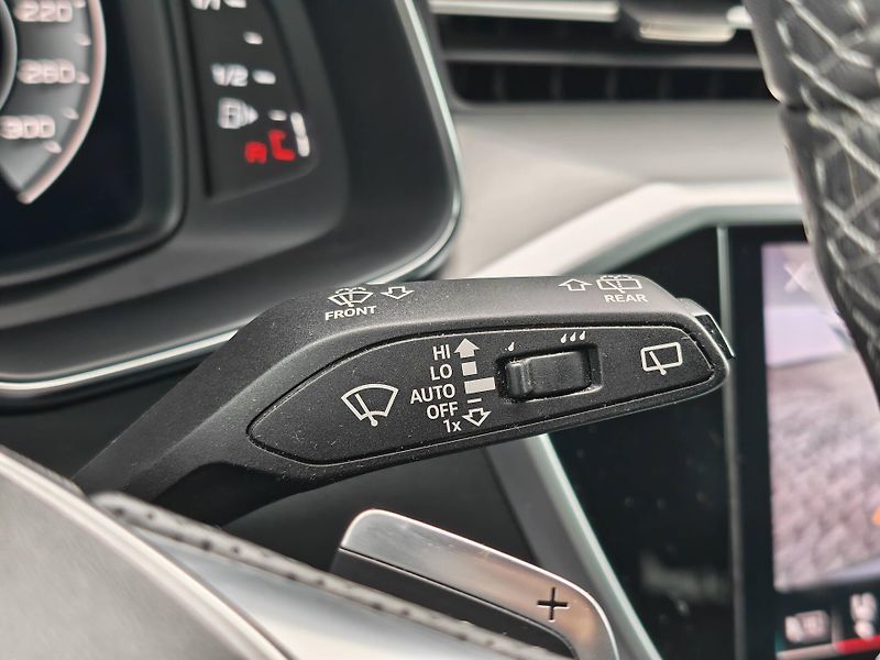 Audi A6 Sline Quattro 8TT S line 3,0TD - fotka 16 z 29