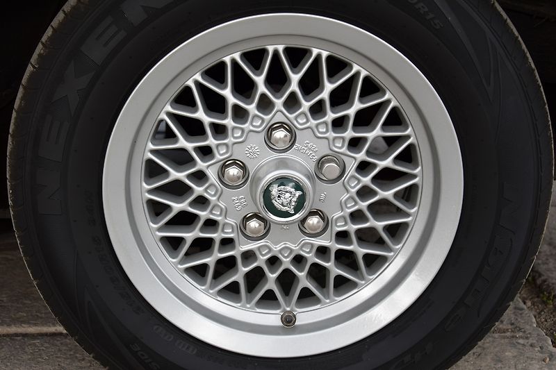 Jaguar XJS (1990) 5.3 V12 CLASSIC COLLECTION - fotka 42 z 49