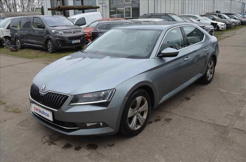 Škoda Superb 2,0 TDI AMBITION