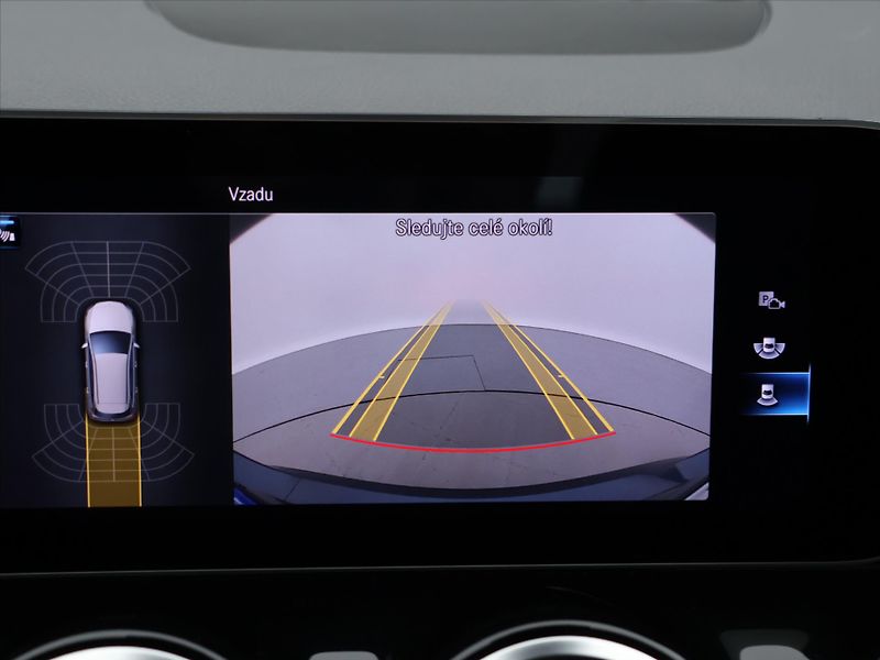 Mercedes-Benz Třídy B 2,0 200d 110kW Aut. LED CZ - fotka 26 z 36