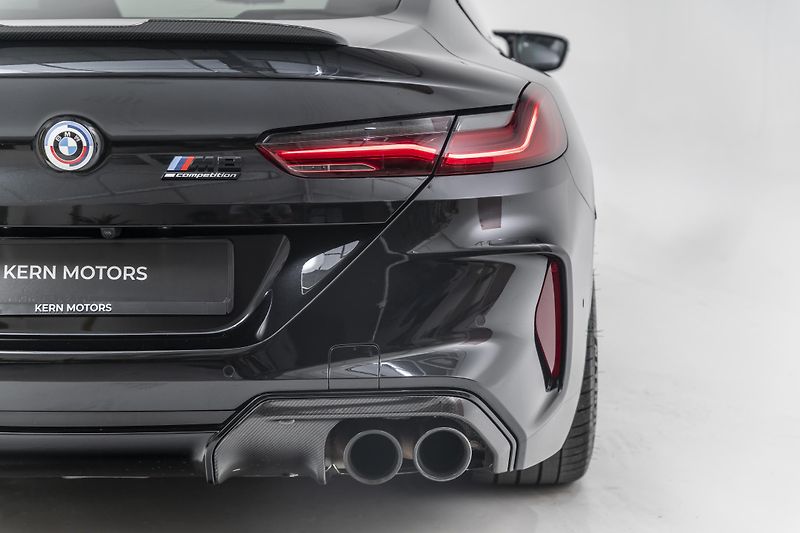 BMW M8 Competition*Carbon*B&W - fotka 26 z 44
