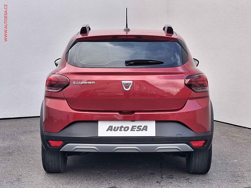 Dacia Sandero (2021) 1.0 TCe, Stepway, LED, kamera - fotka 5 z 15