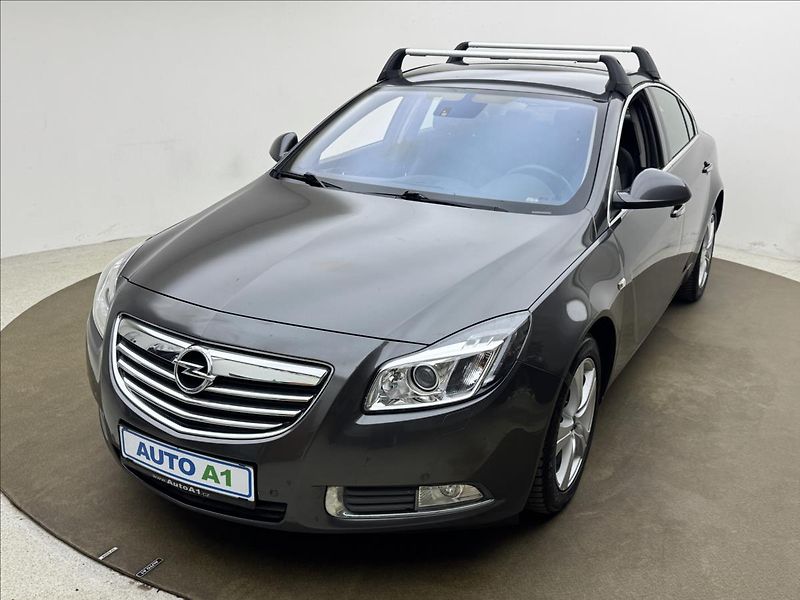 Opel Insignia 2,0 CDTi LED VÝHŘEV 2XKOLA ČR - fotografie inzerátu
