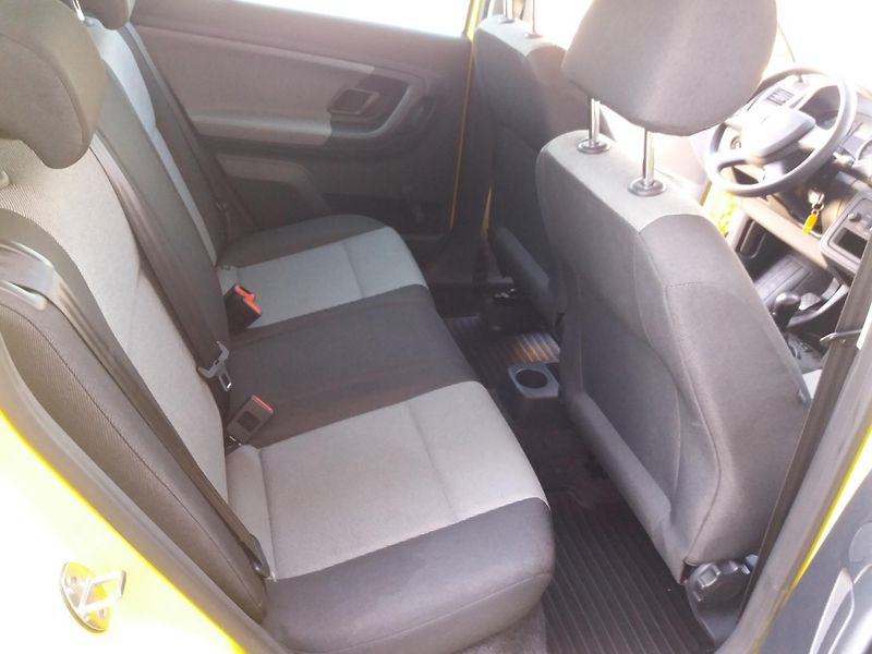 Škoda Fabia 1.2TSi,63kW,ESP,KLIMA,1.MAJIT! - fotka 17 z 21