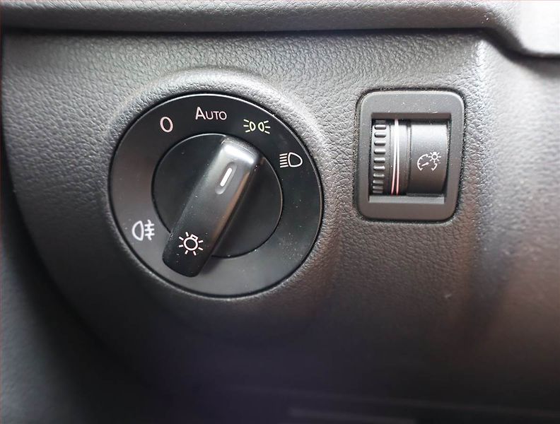 Volkswagen Tiguan (2008) 2.0 TDI, 4X4, nová STK, Tažné - fotka 18 z 18
