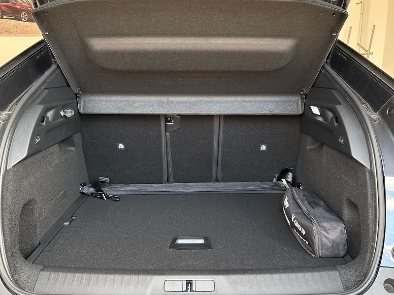Peugeot 3008 (2026) Allure Hybrid 145 e-DCS6 - fotka 9 z 42