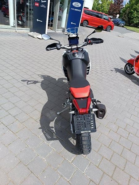 Aprilia Tuareg 660 (2026) Hailstorm White 2025 E5+ (slev - fotka 6 z 8