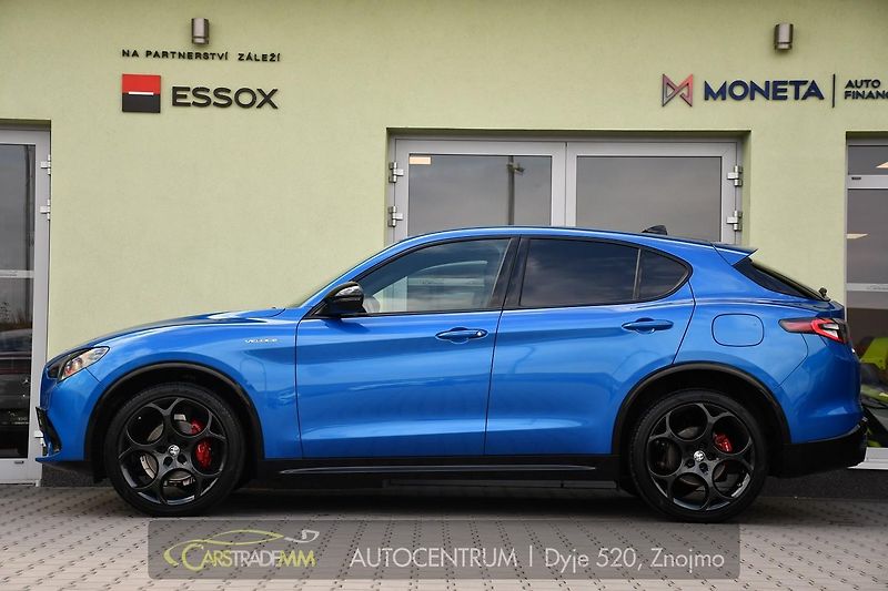 Alfa Romeo Stelvio 2.0 Turbo 16V 206kW Veloce Q4 - fotka 2 z 53