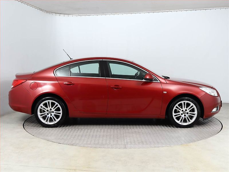 Opel Insignia (2009) 2.0 CDTI, Serv.kniha, Tempomat - fotka 6 z 13
