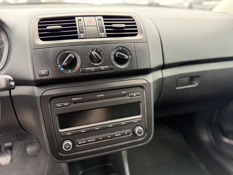 Škoda Roomster 1.2 tsi, 77kw, velký servis - fotka 11 z 13