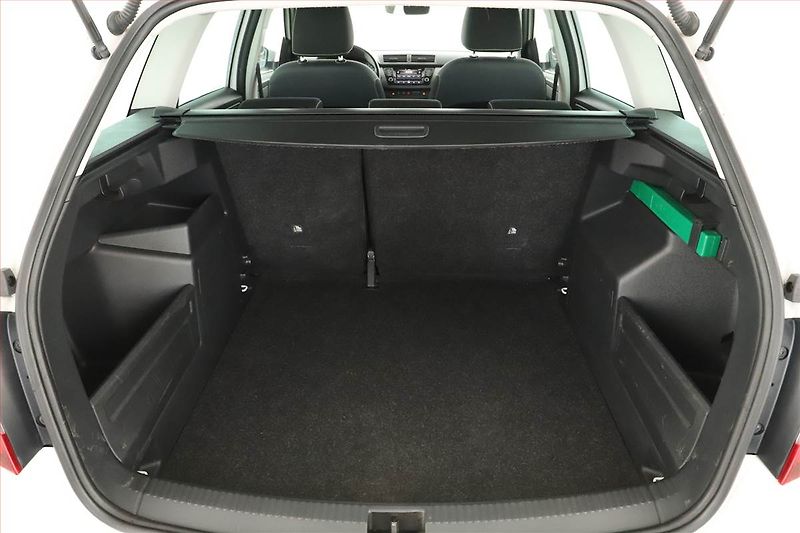 Škoda Fabia (2021) Style 1.0 TSI, ČR,1.maj - fotka 10 z 14