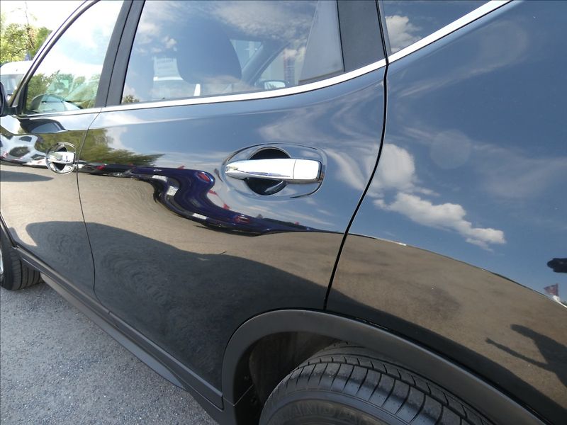 Nissan X-Trail 2,0 dCi 130kW 4x4 DPH, ČR - fotka 16 z 41