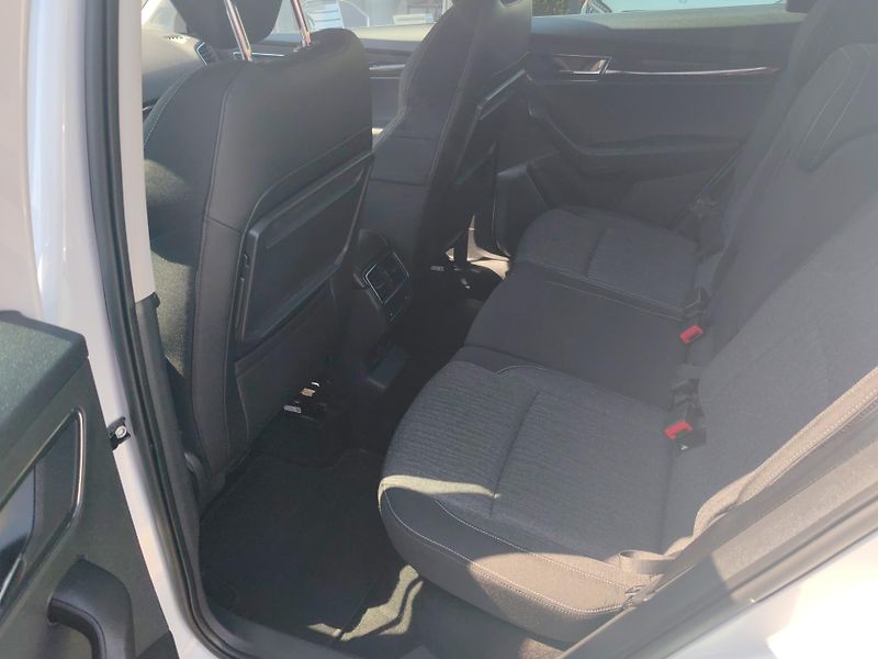 Škoda Karoq 2.0 110 KW - fotka 16 z 29