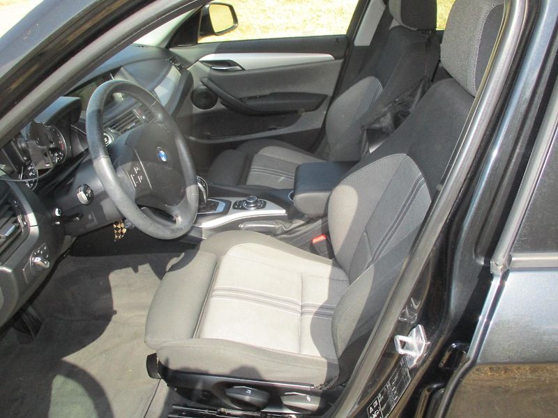 BMW X1 3.0d Xdrive*A/T*NAVI*XEN*ČR  - fotka 14 z 48