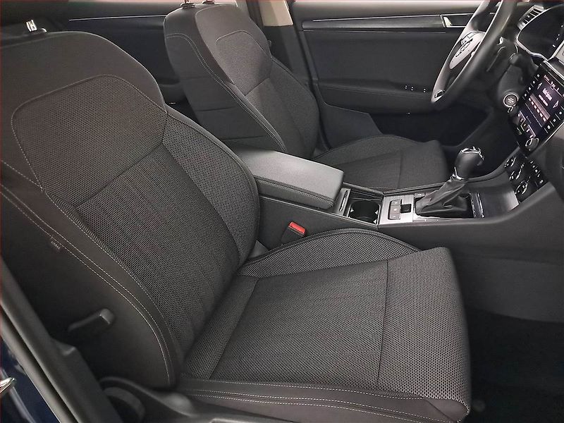 Škoda Superb (2023) Style 2.0 TDI - fotka 9 z 21