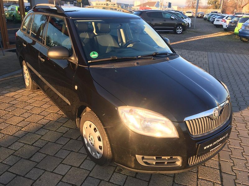 Škoda Fabia (2010) II Kombi 1.4 TDi - fotka 2 z 16