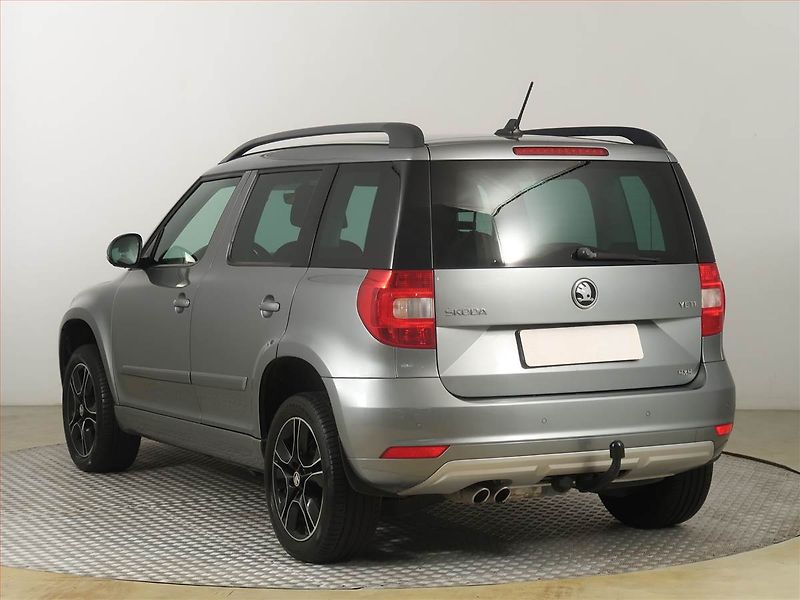 Škoda Yeti (2016) 2.0 TDI, 4X4, Automat, Navi - fotka 4 z 21