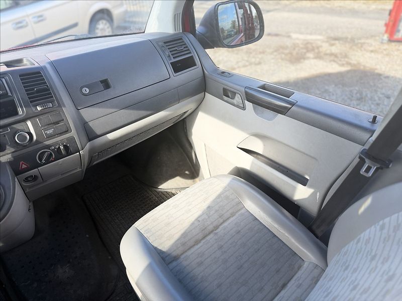 Volkswagen Transporter 2,0 TDI 103kW KLIMA 6KVALT DPH - fotka 20 z 24