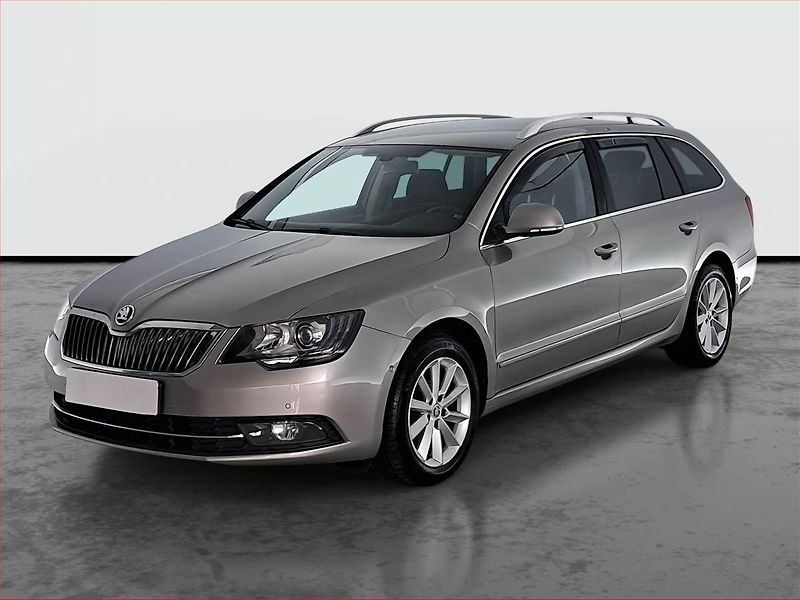 Škoda Superb (2014) Ambition 1.6 TDI, Navi - fotka 2 z 18