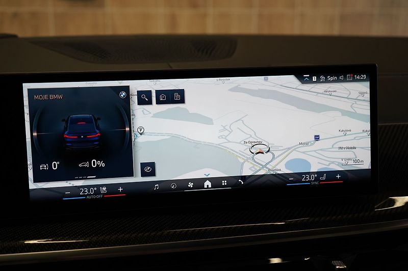 BMW X6 30d xDrive, Vzudch, Masáž - fotka 27 z 47