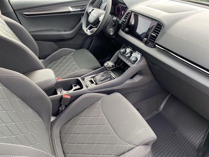 Škoda Karoq (2026) 1,5 TSI 110 kW DSG Sportline - fotka 14 z 32