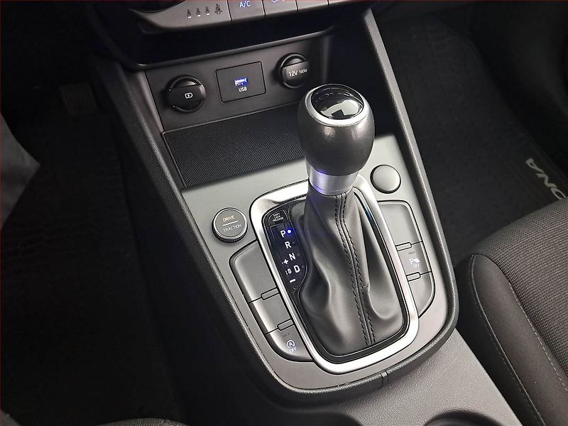 Hyundai Kona (2021) 1.0 T-GDI, Automat, Tempomat - fotka 13 z 17