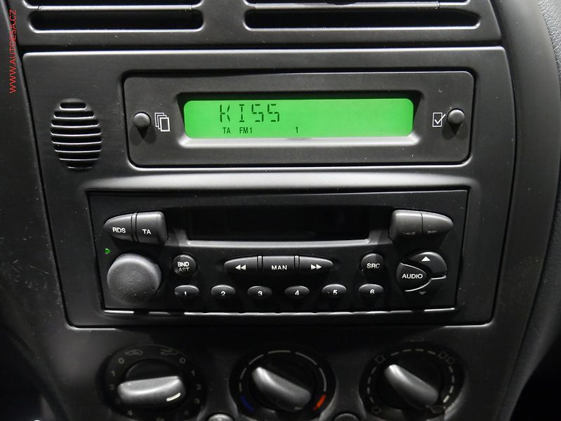 Citroën Xsara (2004) 1.4i, ČR, AC - fotka 11 z 12