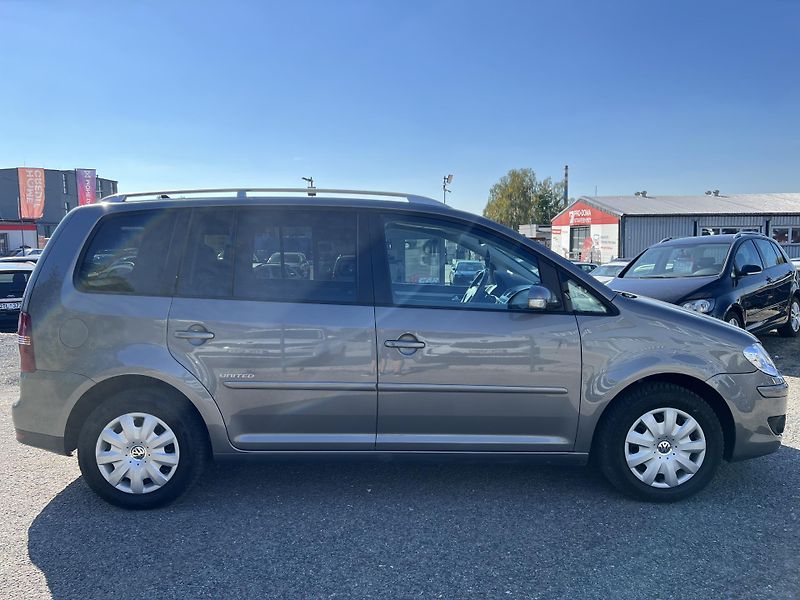 Volkswagen Touran United 1.4TSi 103kw TEMPOMAT - fotka 8 z 40