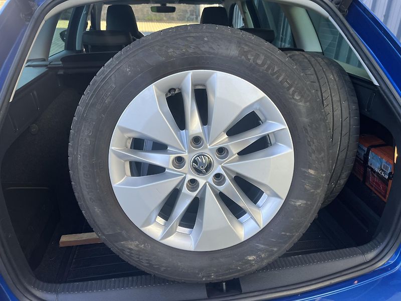 Škoda Octavia 1,5 TSi DSG/Style/servis/pneu - fotka 20 z 41