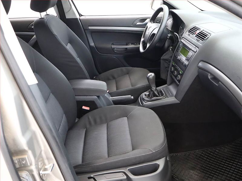 Škoda Octavia (2007) 2.0 TDI, Serv.kniha, nová STK - fotka 7 z 11