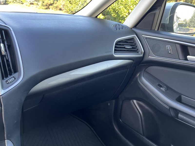 Ford S-MAX 2.0TDCi,140kw,AWD,4x4 - fotka 30 z 44