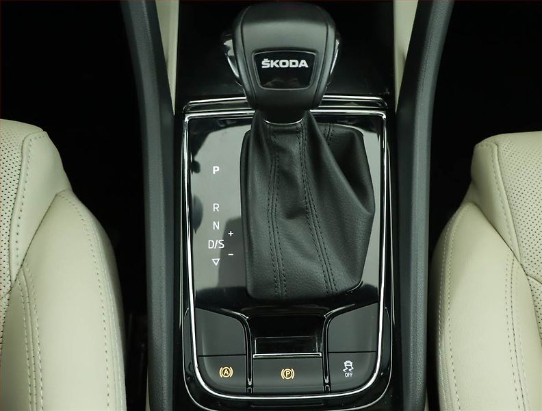 Škoda Kodiaq (2022) Laurin&Klement 2.0 TDI - fotka 13 z 17