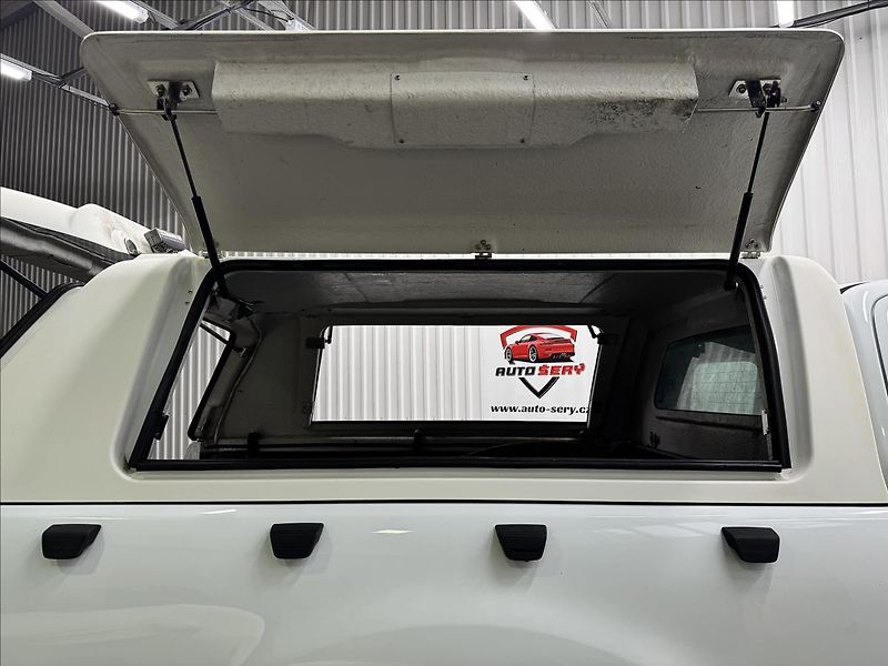 Ford Ranger 2.2TDCI 118kW 4x4 EXTRACAB XL - fotka 24 z 30